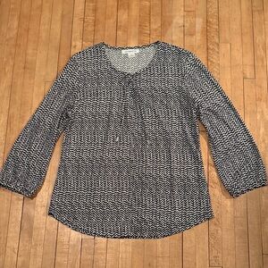 Liz Claiborne Monochrome Patterned Blouse